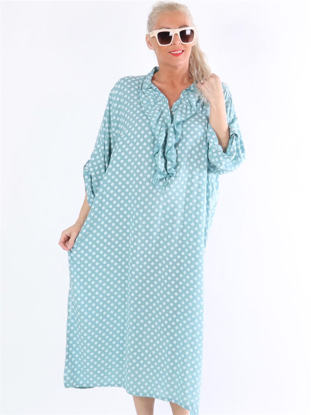 Bonita Dot - Prikket skjortekjole med flæser i udskæringen